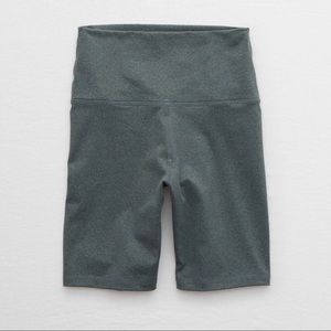 Aerie Bike Shorts - Size M - Green - Royal Palm